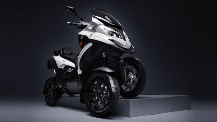 Έρχεται σε...διπλή υπόσταση, το νέο 4τροχο scooter της Quadro. 