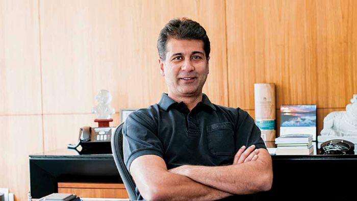 O επικεφαλής της Bajaj, Rajiv Bajaj. 