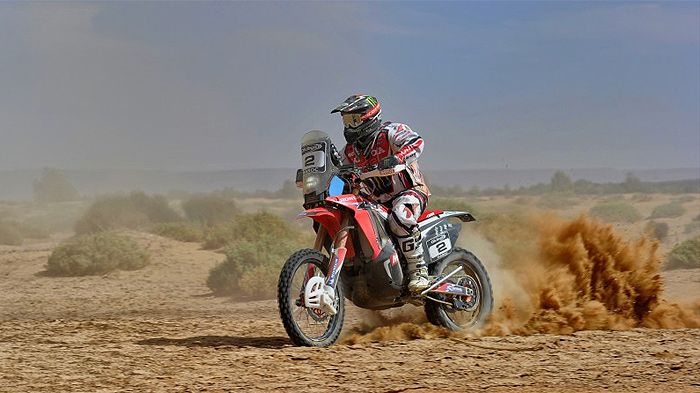 O Concalves οδήγησε ταχύτατα, εκμεταλλεύτηκε το λάθος του Barreda και πήρε τη νί O Concalves οδήγησε ταχύτατα, εκμεταλλεύτηκε το λάθος του Barreda και πήρε τη νίκη στην ειδική αλλά και την πρωτιά στη γενική κατάταξη.