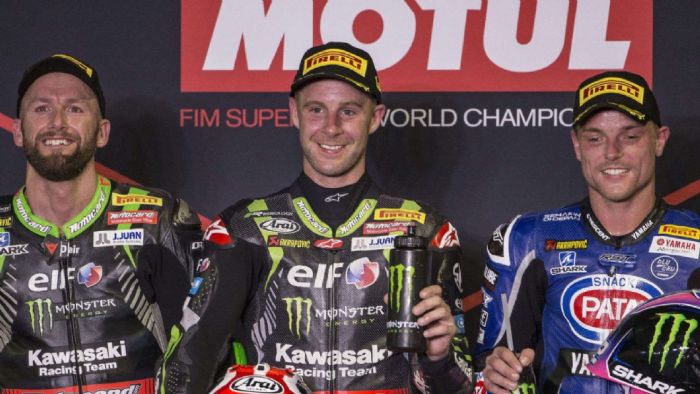 Sykes, Rea και Alex Lowes στο τελευταίο βάθρο της σεζόν του 2018. 