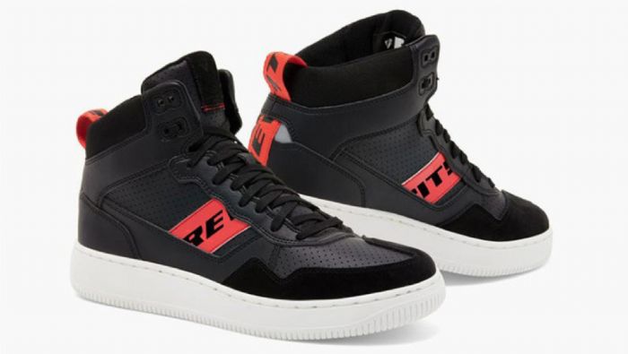 Καλοκαιρινά μποτάκια Revit Pacer