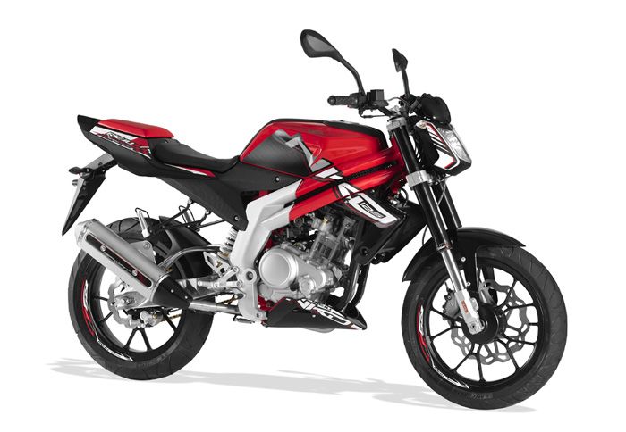 Γυμνό και εντυπωσιακό το μικρό μοτοσικλετάκι της ισπανικής εταιρίας. Γυμνό και εντυπωσιακό το μικρό μοτοσικλετάκι της ισπανικής εταιρίας.