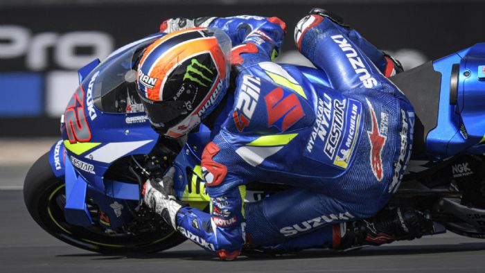 Τεράστια νίκη του Alex Rins στο Silverstone. 