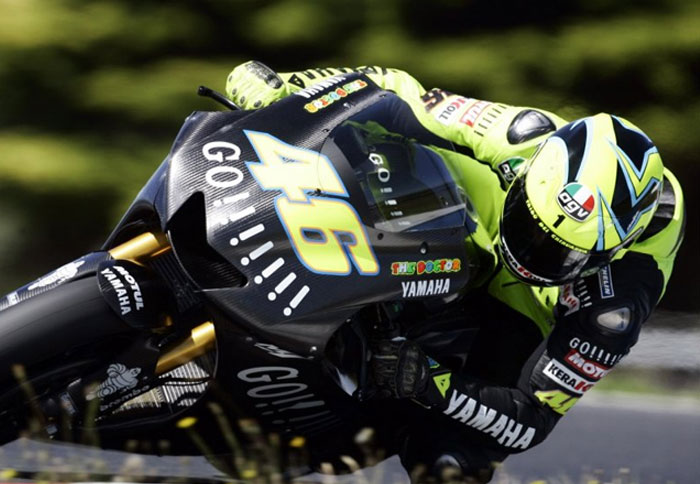 Βροχερή η δεύτερη ημέρα της Yamaha