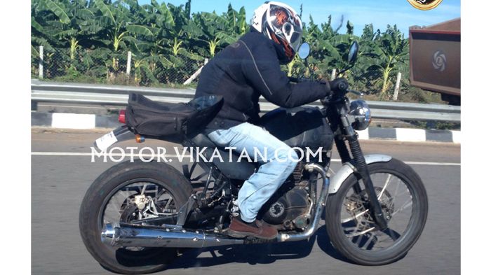 Οι πρώτες πληροφορίες θέλουν την υπό εξέλιξη μοτοσικλέτα να ονομάζεται Himalayan.