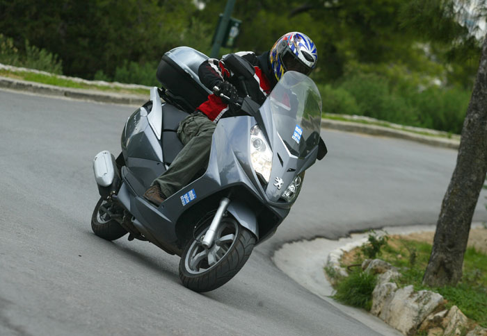 Με μια ματιά: νέο Peugeot Satelis 250 Με μια ματιά: νέο Peugeot Satelis 250