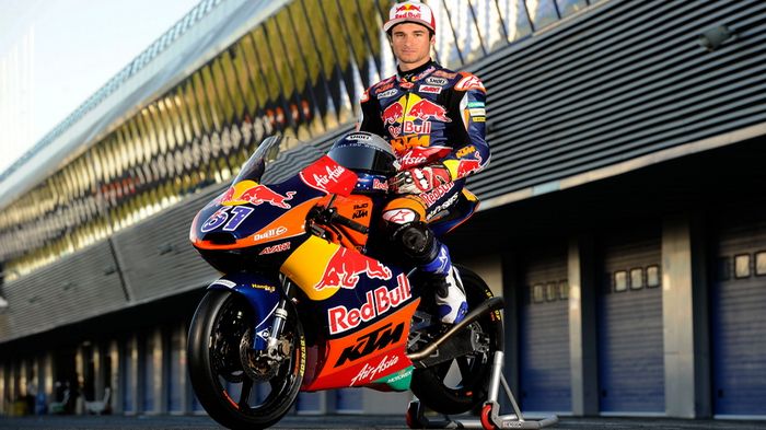 Περιμένουμε σπουδαία πράγματα από τον 17χρονο Arthur Sissis, το όνομα του οποίου Περιμένουμε σπουδαία πράγματα από τον 17χρονο Arthur Sissis, το όνομα του οποίου αξίζει να κρατήσετε στο μυαλό σας.