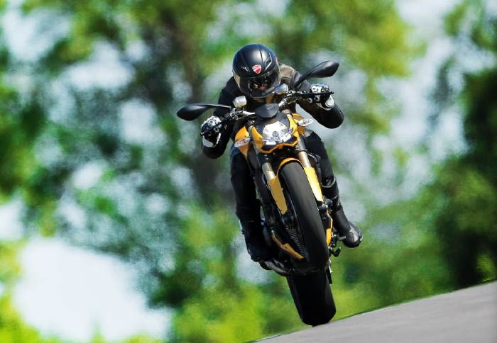 Από τα κορυφαία στην κατηγορία του, με στεγνό βάρος 169 κιλά. Από τα κορυφαία στην κατηγορία του, με στεγνό βάρος 169 κιλά.