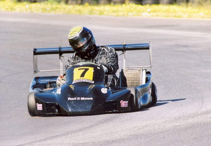 Τρέχουν και τα Super Kart στο Monterey