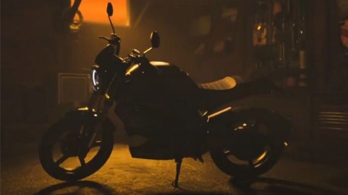 Οι λίγες φωτογραφίες του νέου Super Soco TC Wanderer που κυκλοφόρησαν προς το παρόν. 