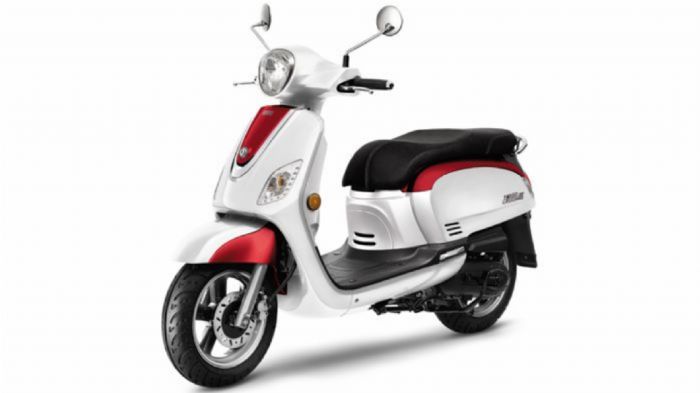 Όμορφο, κομψό, με vintage αισθητική, αλλά και πρακτικό σε καθημερινή χρήση το μεγαλύτερο μέλος της οικογένειας Fiddle της SYM, το Fiddle III 200i CBS.