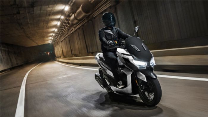 Sym Jet X 125: Υδρόψυκτος κινητήρας και κορυφαίες επιδόσεις