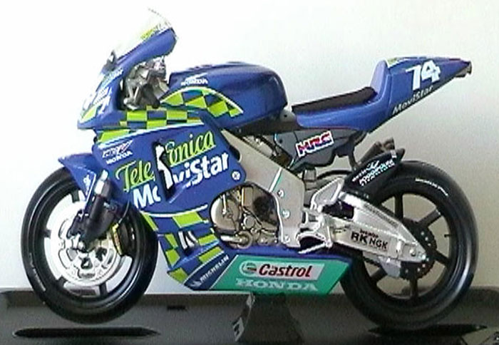 Ο Tommy Hayden στο χειρουργείο 