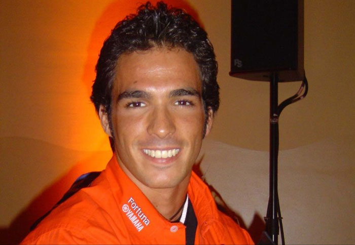 Ο Elias αισθάνεται καλύτερα