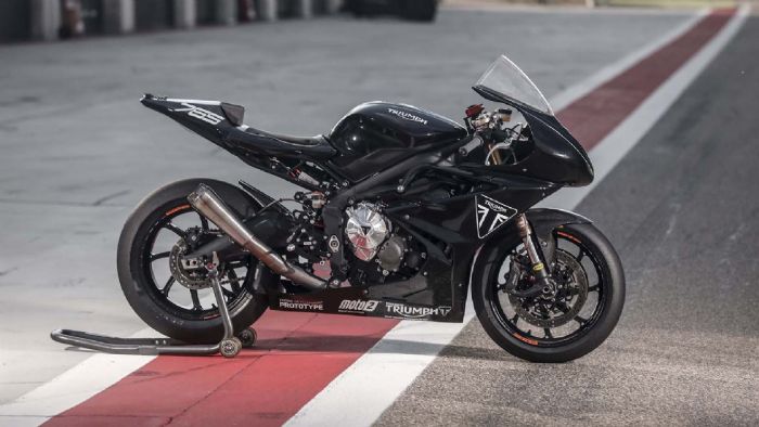 Triumph Daytona 765: Περισσότερα στοιχεία