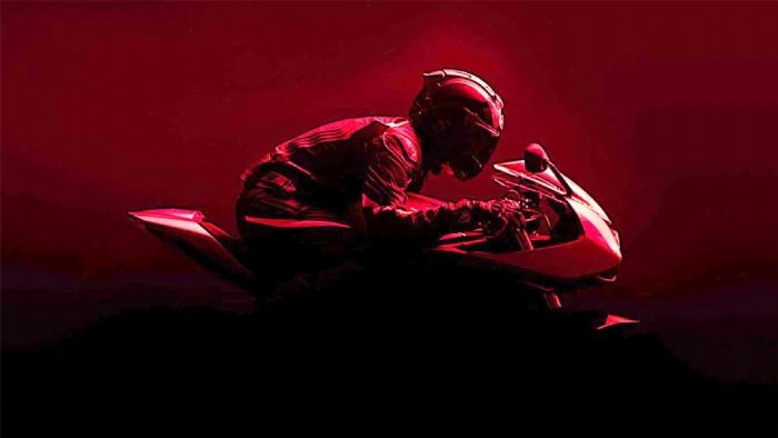 Έρχεται το νέο Triumph Speed Triple RR με fairing! Έρχεται το νέο Triumph Speed Triple RR με fairing!