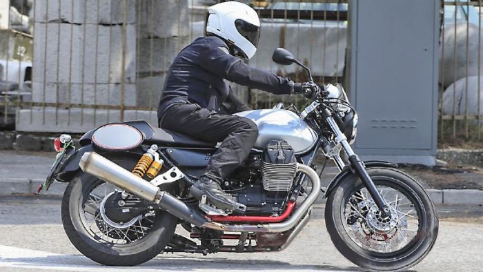 Το νέο Moto Guzzi V9 Racer