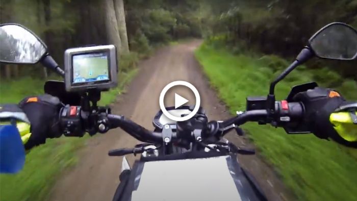 VIDEO: «Χωματάδα» με... ηλεκτρικό; Εύκολο! VIDEO: «Χωματάδα» με... ηλεκτρικό; Εύκολο!