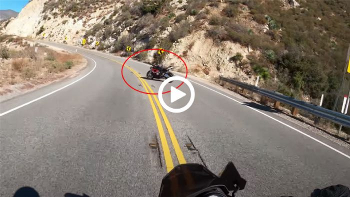 VIDEO: Αναβάτης παραλίγο τρακάρει με «ζόμπι» BMW S1000! VIDEO: Αναβάτης παραλίγο τρακάρει με «ζόμπι» BMW S1000!