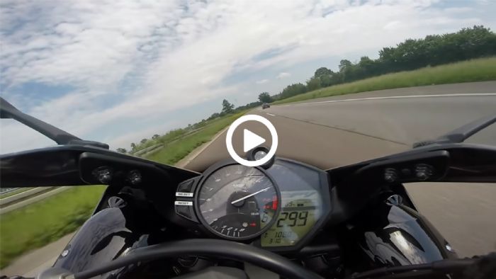 VIDEO: R1 crossplane τελικιάζει στην Autobahn με ηδονικό ήχο VIDEO: R1 crossplane τελικιάζει στην Autobahn με ηδονικό ήχο