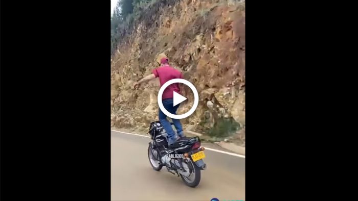 VIDEO: Αναβάτης stunter κάνει κόλπα χωρίς να φοράει τίποτα