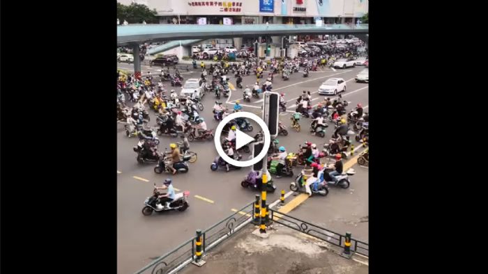 VIDEO: Θα επιβίωνες στην μοτο-ζούγκλα της Ασίας;