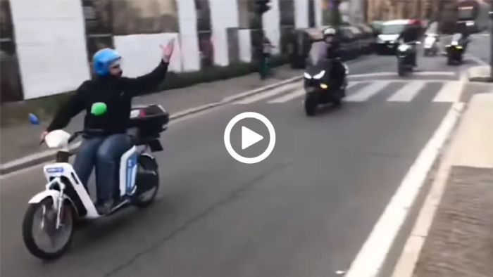 VIDEO: Θερμόαιμος Ιταλός μπινελικαδόρος ξεχνάει τα βασικά της οδήγησης 