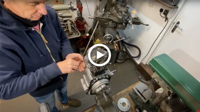 VIDEO: Μερακλίδικη ανακατασκευή μοτέρ από τον «απόλυτο» Allen Millyard!