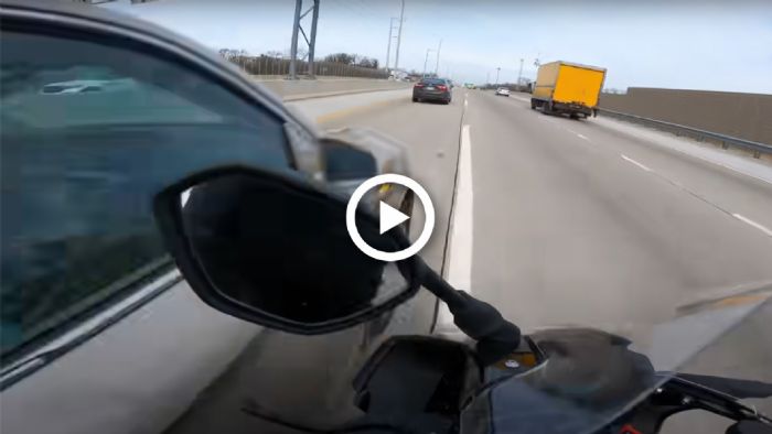 VIDEO: Ακόμα ένας δολοφόνος με superbike σε παραλίγο ατύχημα VIDEO: Ακόμα ένας δολοφόνος με superbike σε παραλίγο ατύχημα