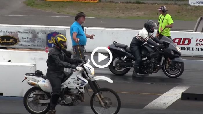 VIDEO: «Τσάμπα κόντρα» Hayabusa με... εντουράκι VIDEO: «Τσάμπα κόντρα» Hayabusa με... εντουράκι