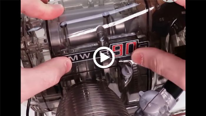 VIDEO: Συναρμολογώντας το μοντέλο ενός vintage BMW Boxer