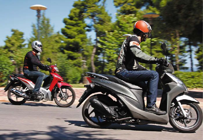 Πρόκειται για δύο αστικά εργαλεία που κάνουν, πάνω-κάτω, την ίδια δουλειά και απ Πρόκειται για δύο αστικά εργαλεία που κάνουν, πάνω-κάτω, την ίδια δουλειά και απευθύνονται σε παρόμοιο κοινό.