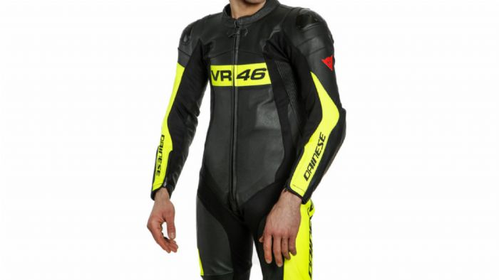 Απόκτησε τη δερμάτινη φόρμα του Rossi