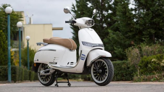 Wheel n Water Mojito: Με πλούσιο εξοπλισμό και 8 επιλογές χρωμάτων Wheel n Water Mojito: Με πλούσιο εξοπλισμό και 8 επιλογές χρωμάτων