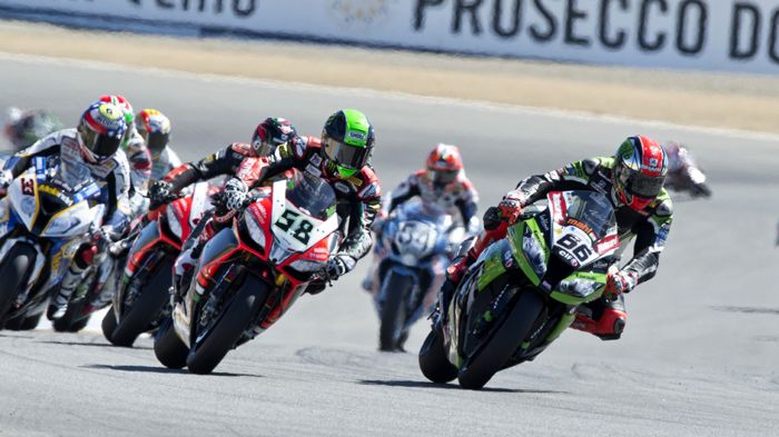 Sykes και Laverty πρωταγωνίστησαν στον αμερικάνικο αγώνα. Από μία νίκη ο καθένας με τον αναβάτη της Aprilia να παίρνει παράλληλα και τη δεύτερη θέση στο πρωτάθλημα.