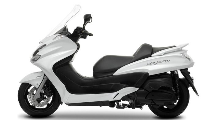 Το μοντέλο που θα αντικαταστήσει το Majesty θα παρουσιάσει η Yamaha στο άμεσο μέλλον, σύμφωνα με φήμες.