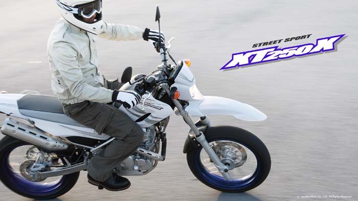 Το Yamaha XT250X διατίθεται αποκλειστικά στην ιαπωνική αγορά. Το Yamaha XT250X διατίθεται αποκλειστικά στην ιαπωνική αγορά.