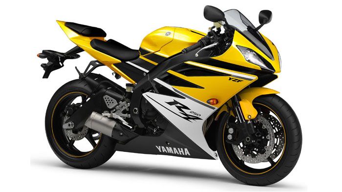 H Υamaha προχωρά στην κατασκευή του sport μοντέλου των 250 κ.εκ., αλλά φαίνεται πως αυτό δε θα έρθει μόνο. 