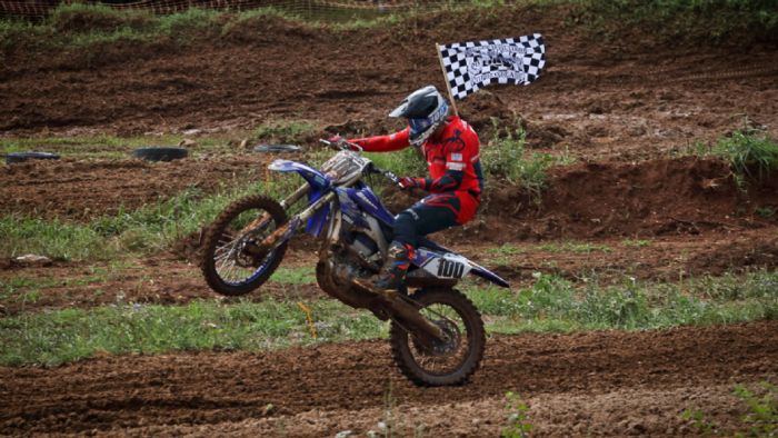 Γιάννης Τουρατζίδης Γιάννης Τουρατζίδης