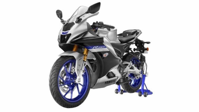 To Yamaha R15M που παρουσιάστηκε. To Yamaha R15M που παρουσιάστηκε.