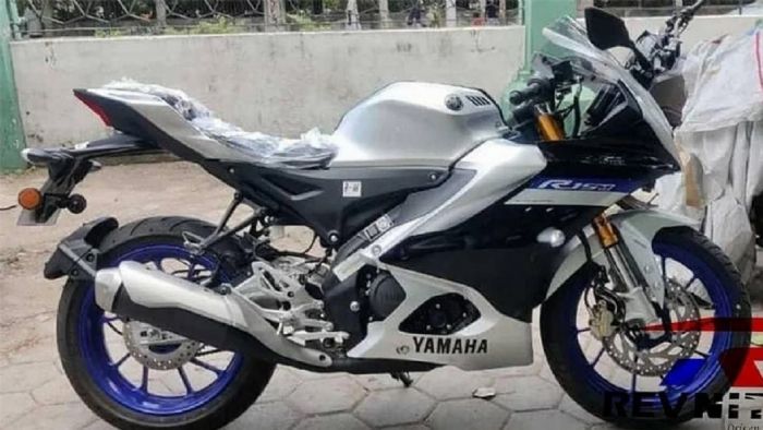 Αυτό είναι το Yamaha R15M, σύμφωνα με τα διεθνή μέσα. Αυτό είναι το Yamaha R15M, σύμφωνα με τα διεθνή μέσα.