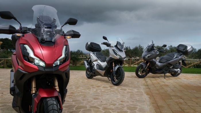 Honda ADV 350: Με ανεστραμμένο πιρούνι και Traction Control Honda ADV 350: Με ανεστραμμένο πιρούνι και Traction Control