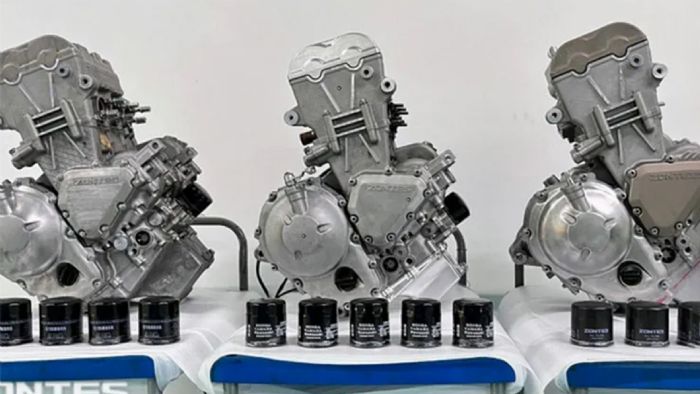Κάποιες από τις εικόνες που η ίδια η Zontes δημοσίευσε, για τον νέο 3κύλινδρο κινητήρα που αναπτύσσει. 