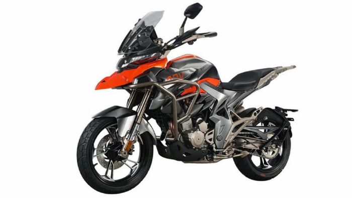 To Zontes 310 ADV, που είχαμε γνωρίσει πρώτη φορά στην περσινή EICMA του Μιλάνου. 