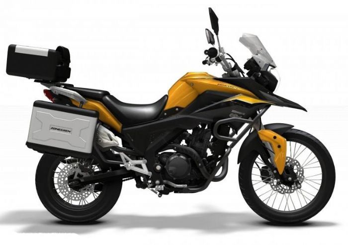 H Zongshen παρουσίασε στα τέλη του 2013 ένα μίνι adventure, με το όνομα RX3. 