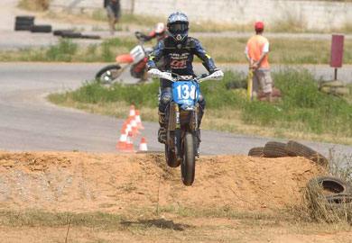 TMoto Maniacs