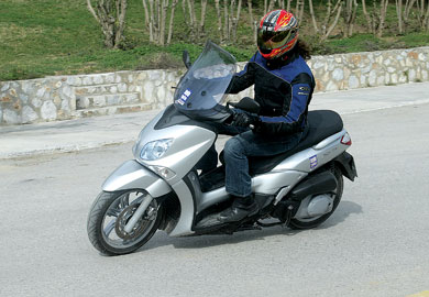 Στο γκαράζ του Moto Τρίτη: Daelim S1 & Yamaha X-City 