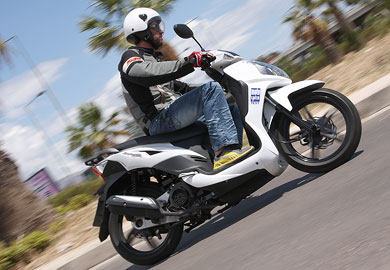 Sym Symphony SR 150 Sym Symphony SR 150
