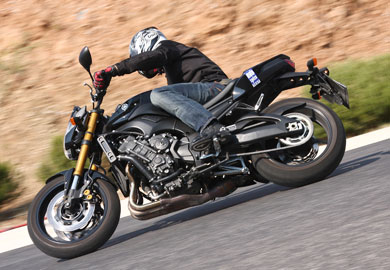 Yamaha FZ8