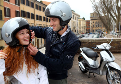 Οικονομικά scooter από 100 έως 125 κ.εκ.